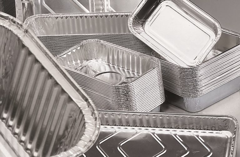 Jakie opakowania sprawdzają się najlepiej przy grillu i cateringu plenerowym?